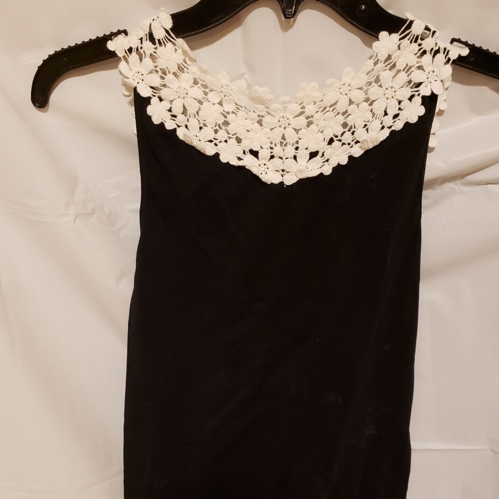 Laced Collar Tank Top
